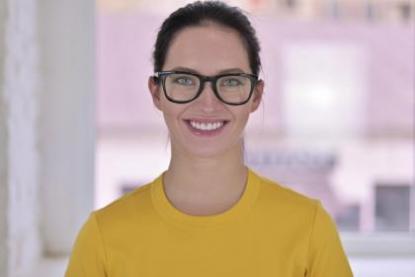 下巴短的女人 下巴太短面相说明什么