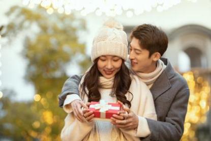 婚后最粘人的生肖男 什么生肖甩不掉