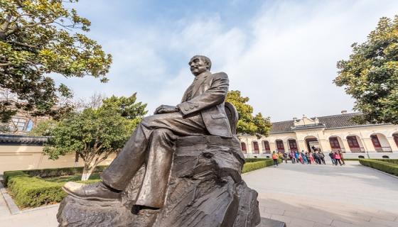 梦见铜像是什么意思 梦见铜像预示着什么