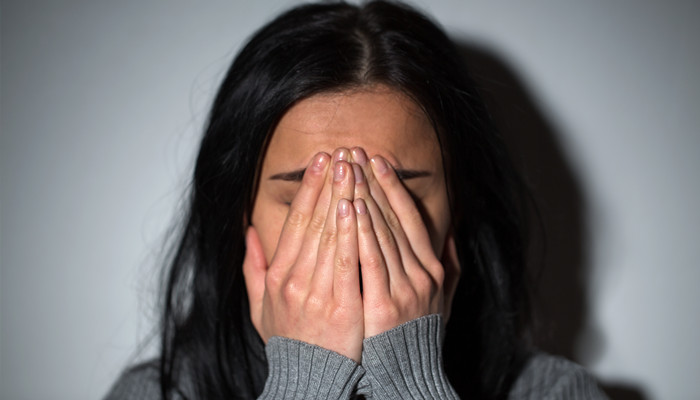 梦见女儿心情不好哭了