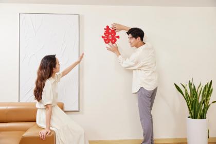 2023年农历二月初七订婚怎么样？是订婚吉日吗？