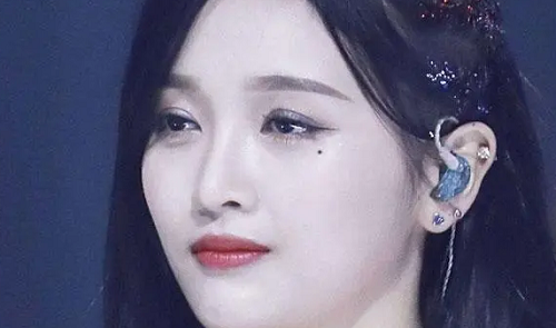 泪痣的三种位置图解左右 泪痣的位置长在哪里了