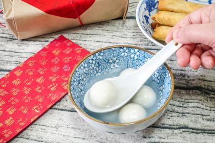 2023年2月5日元宵节时辰吉凶一览表，吉时是几点？