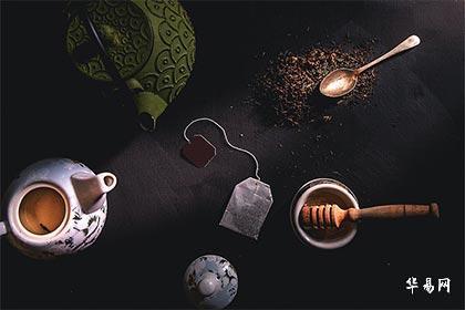 年柱是偏财和劫财_年柱是偏财怎么看