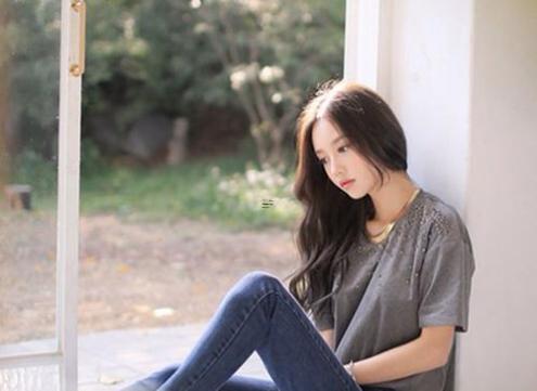 唯美文艺气息十足的女生网名,你的她不是我
