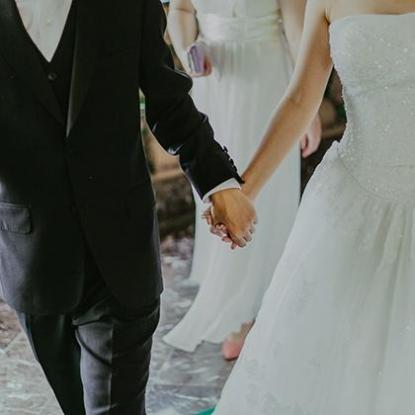 手相怎么看啥时候结婚,婚姻手相啥时候结婚