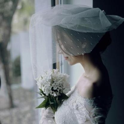 男人手相婚姻线分叉代表什么?,男人手相婚姻线有一条